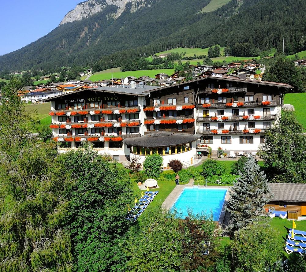 Ferienhotel Tyrol Soell Am Wilden Kaiser Ngoại thất bức ảnh