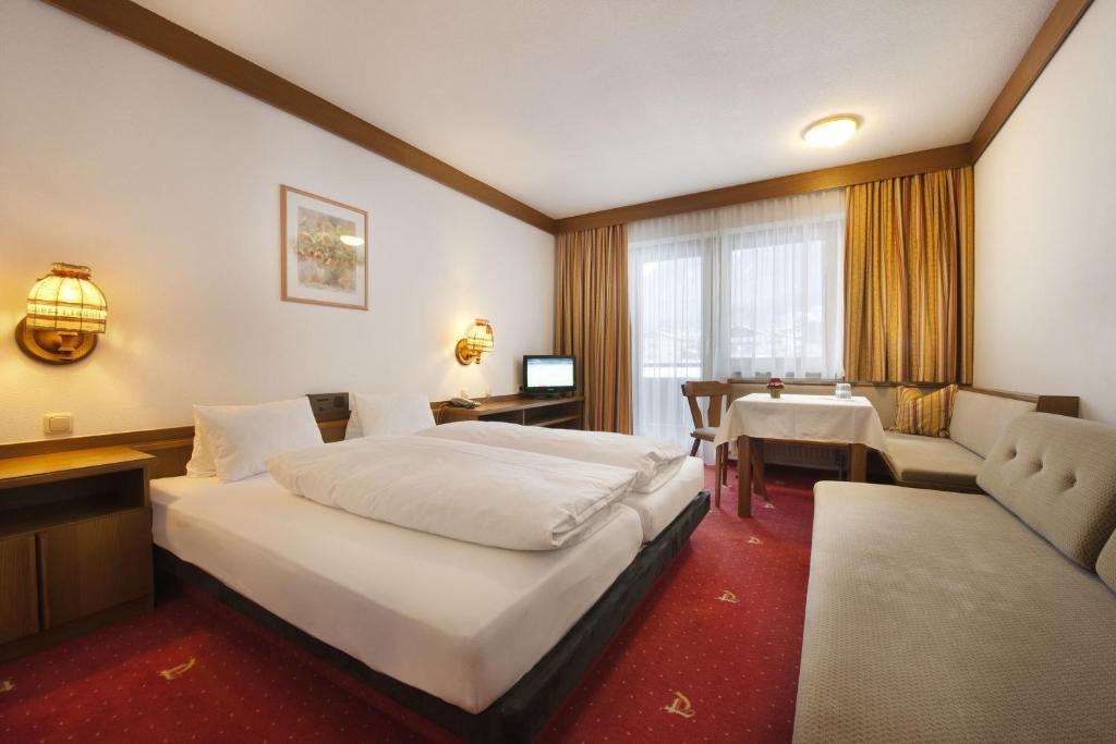Ferienhotel Tyrol Soell Am Wilden Kaiser Ngoại thất bức ảnh
