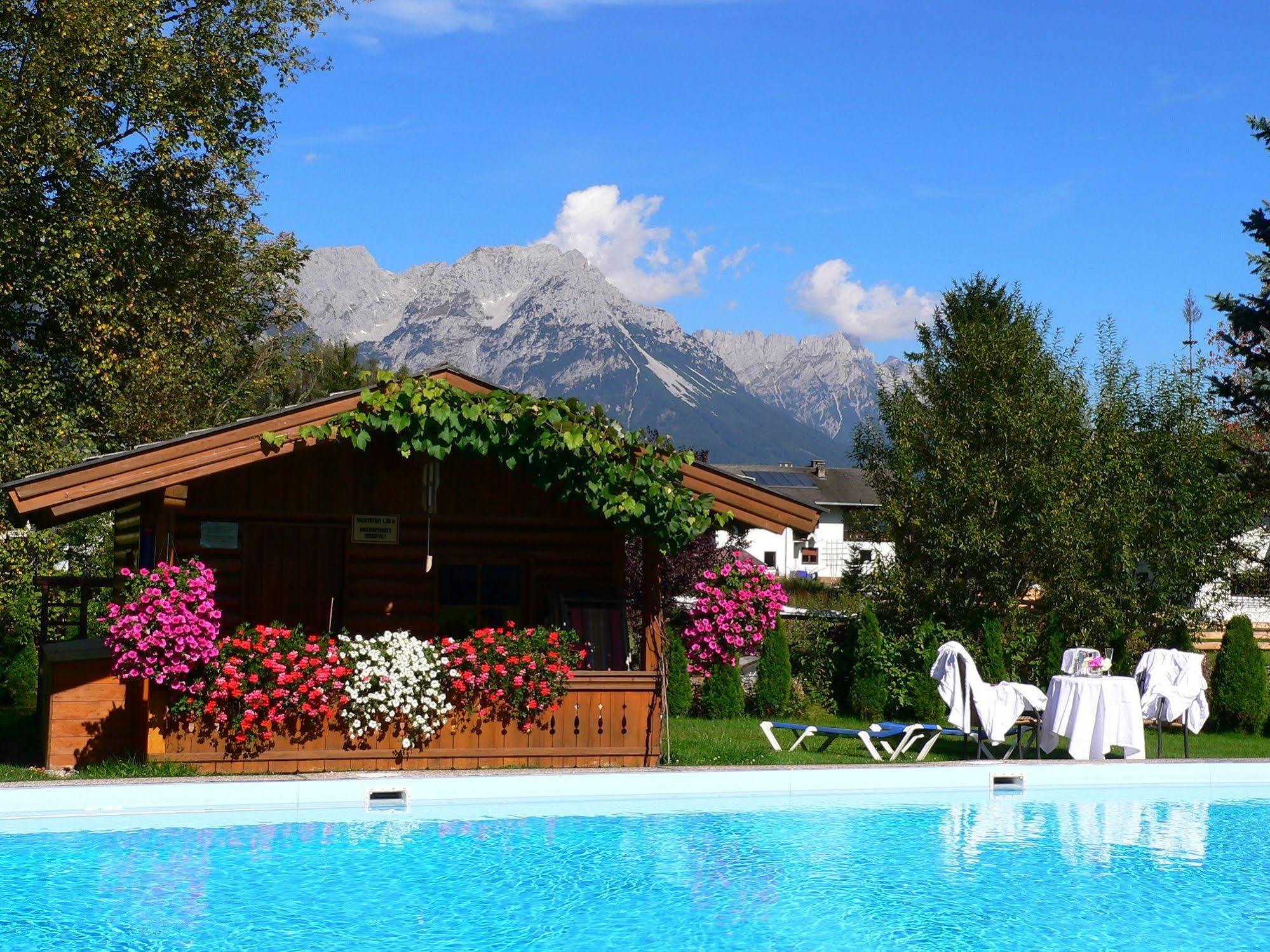 Ferienhotel Tyrol Soell Am Wilden Kaiser Ngoại thất bức ảnh