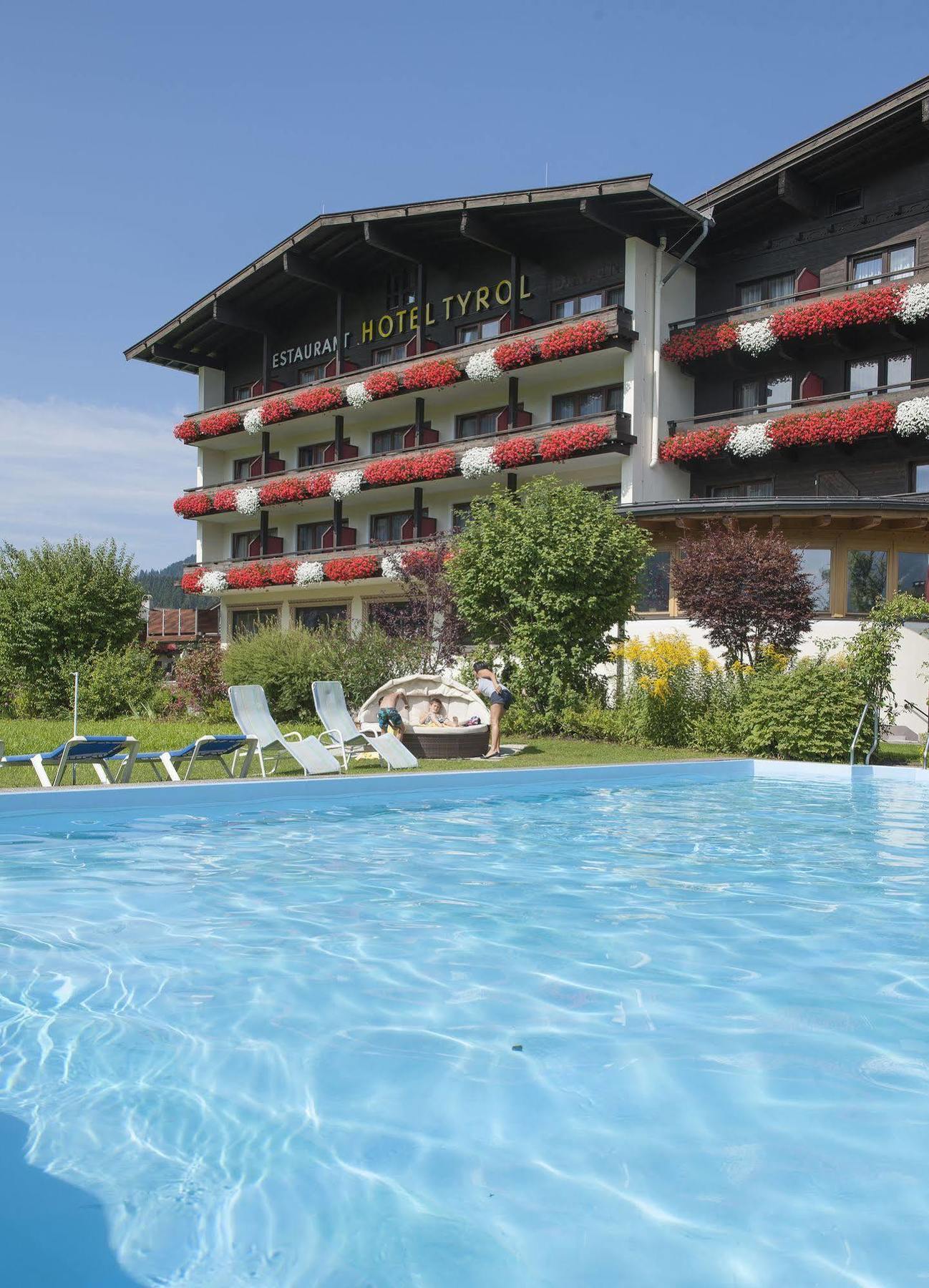 Ferienhotel Tyrol Soell Am Wilden Kaiser Ngoại thất bức ảnh